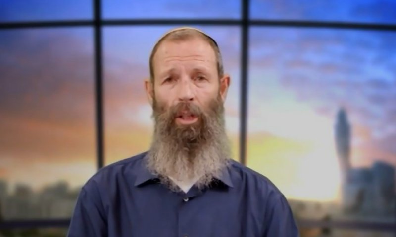 הרב יגאל לוינשטיין בחשיפה מטלטלת: "הוא מסתתר בארון"