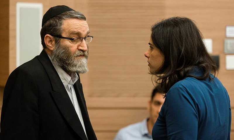 בלעדי &bull; גפני נגד שקד: "לא יקום ולא יהיה רב מצהר"