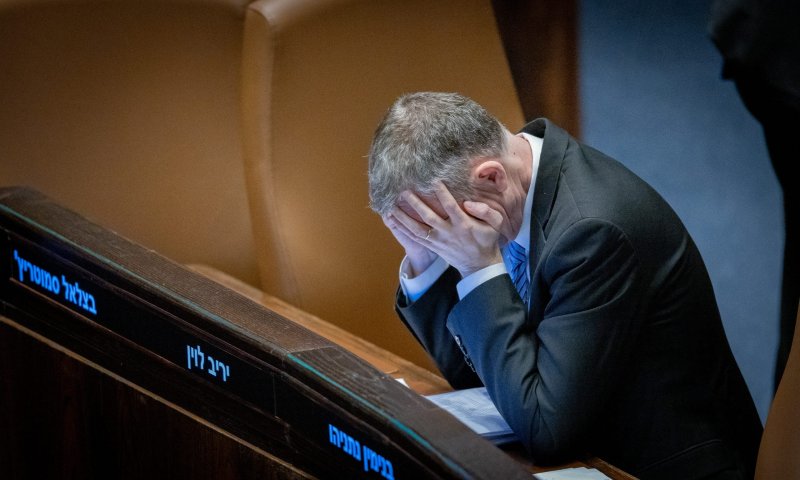 לוין בפניה נואשת לבג"ץ: לא מצליח למנות מפקח לחקירת הפצ"רית