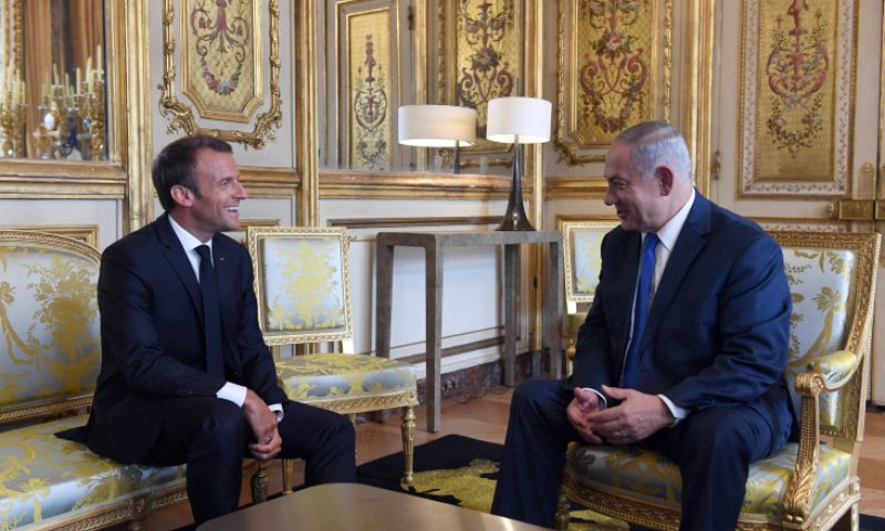 מקרון לנתניהו: "מודאגים מהפעילות האיראנית באזור"