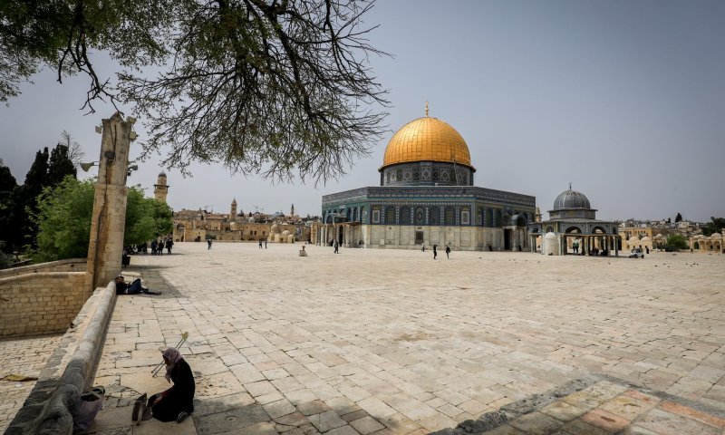 הפלסטינים בקריאה: תגיעו להר הבית בתשעה באב