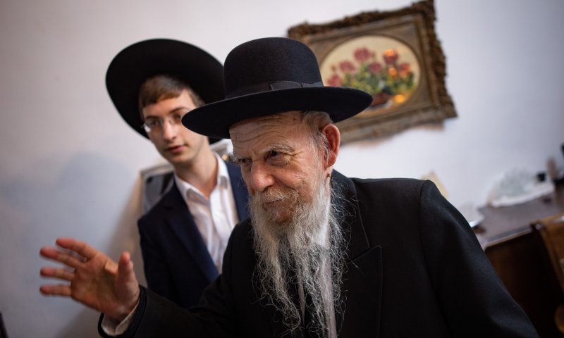 הרבנים החרדים נגד הקרן השמרנית: "סכנה גדולה"