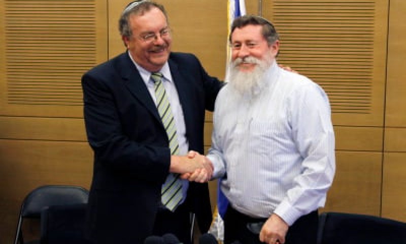 דעה: כשאין אמירה חדשה, גם איחוד השורות לא יועיל