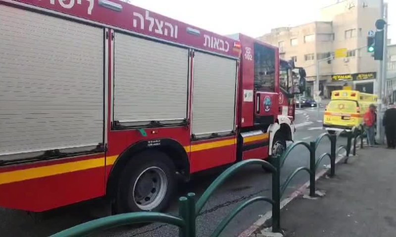 אסון בחיפה: בת 65 במצב אנוש כתוצאה משריפה שפרצה בביתה