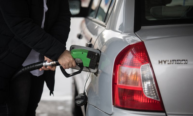 שימו לב: במוצאי שבת מחירי הדלק שוב עולים