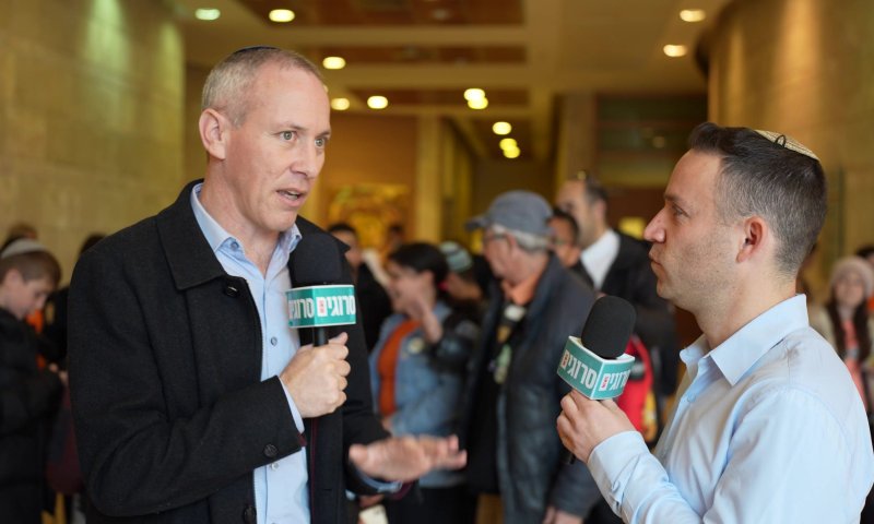 ח"כ טרופר לסרוגים: "הכי חשוב שלא נקרע את העם"