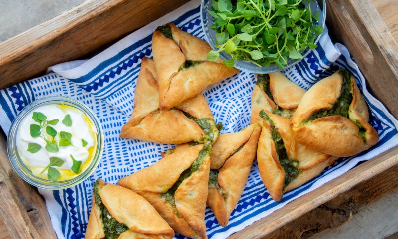 כאלו עוד לא טעמתם: מתכון לאוזני המן במילויים מלוחים