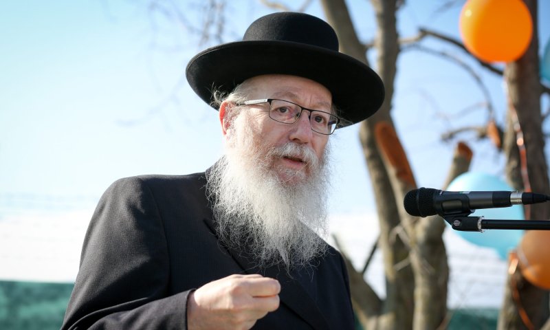 ליצמן הקצה 300 תקנים של רופאים במחלקות קורונה