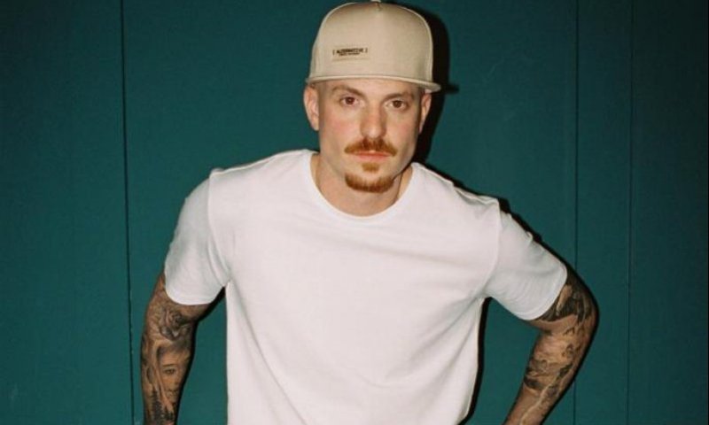 "להיות גולנצ'יק זו גאווה": רביב כנר בחידוש לשיר 'גולני שלי'