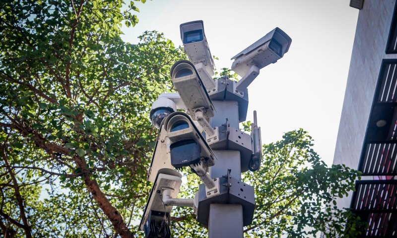 בעלי מצלמות ביתיות? כך תמנעו מהאויב לפרוץ אליהן