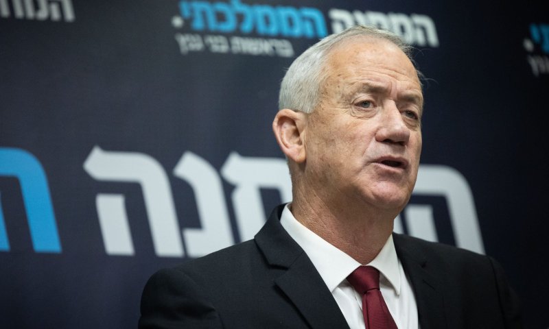 גנץ: "אין טעם בקיום השיחות בבית הנשיא"