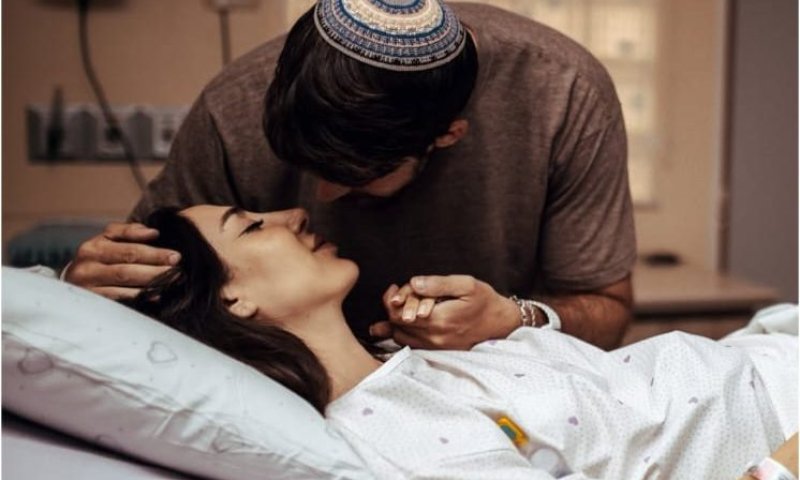 מהאח הגדול לחדר הלידה: טליה ושחף הפכו להורים