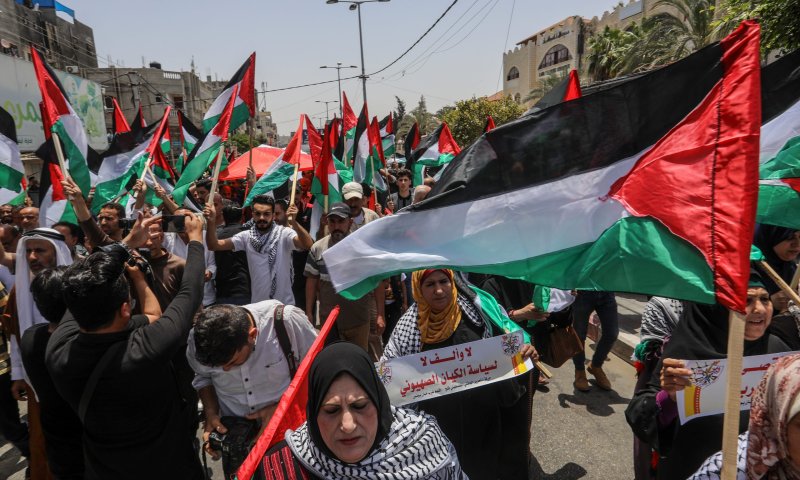 אוהד ניסה להכניס דגל אש"ף בליגת האלופות: זה היה תגובת המאבטח