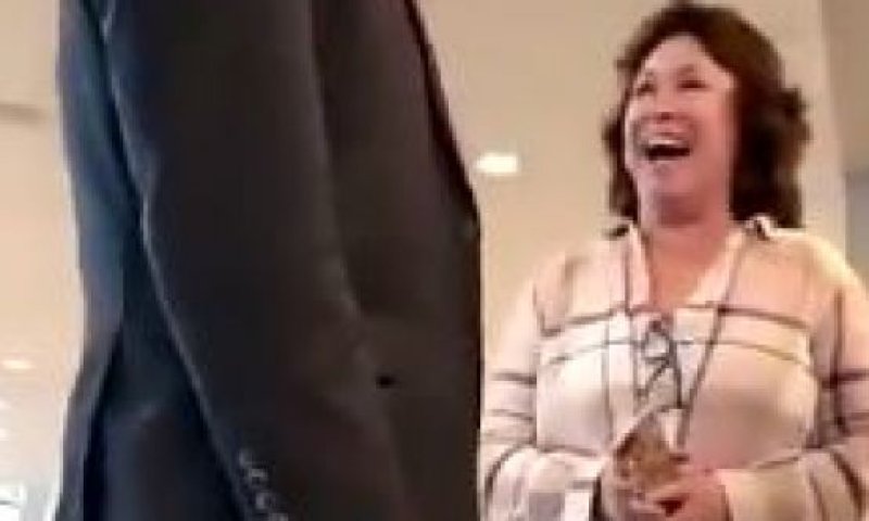 מרגש: התשובה המנצחת לסרטון התפילין&bull; צפו