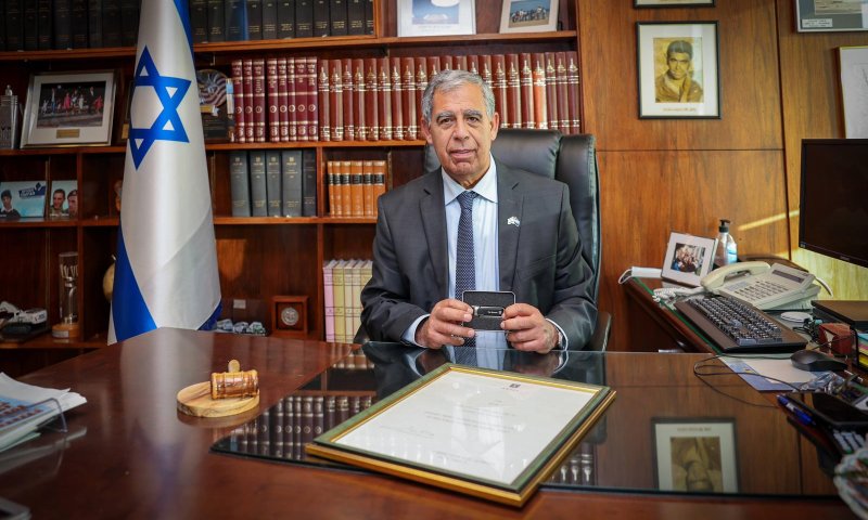 ההפתעה הדיגיטלית המרגשת של הכנסת לנשיא