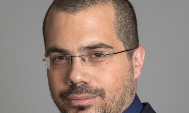 ברנז'ה: הכתב הסרוג קודם לדסק המדיני בתאגיד