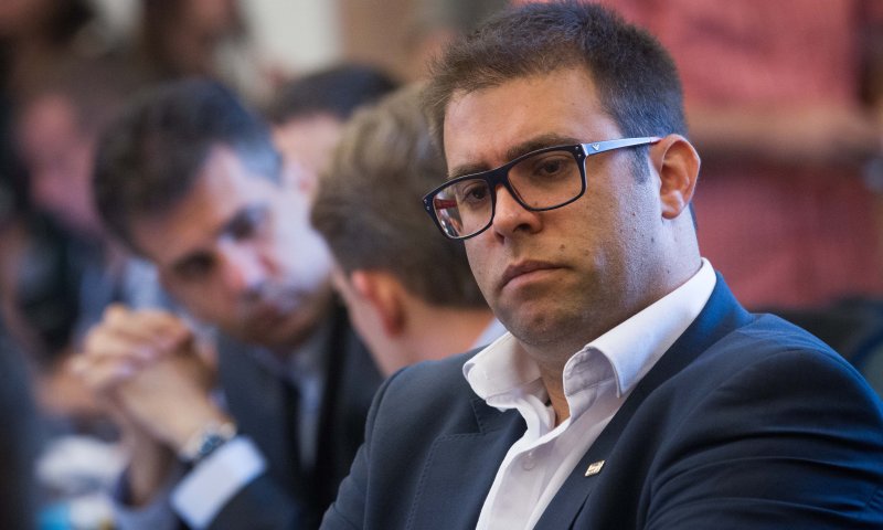 אורן חזן: מישהו מנסה לסחוט אותי באיומים