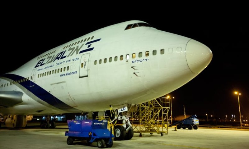 בהלה בנתב"ג: תיירים מסין לא הורשו להיכנס לישראל