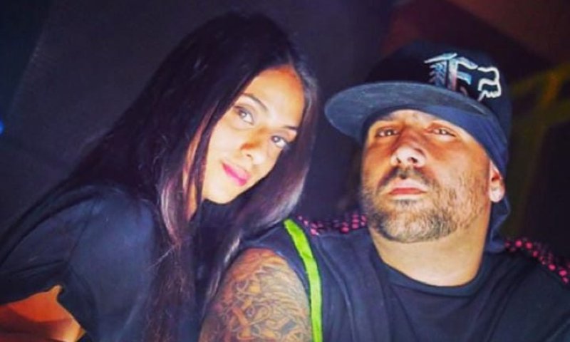 "מוזר להיות אורחת במקום שאמור להיות ביתי"