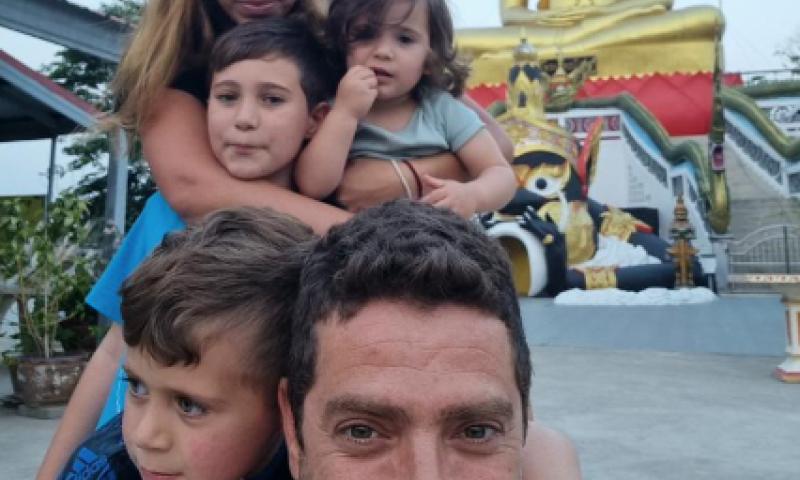 השחקן הישראלי הודיע: "עוזב את הארץ"