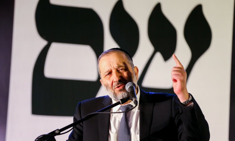 אריה דרעי: "בג"צ צריך לפסול גם את יאיר לפיד"