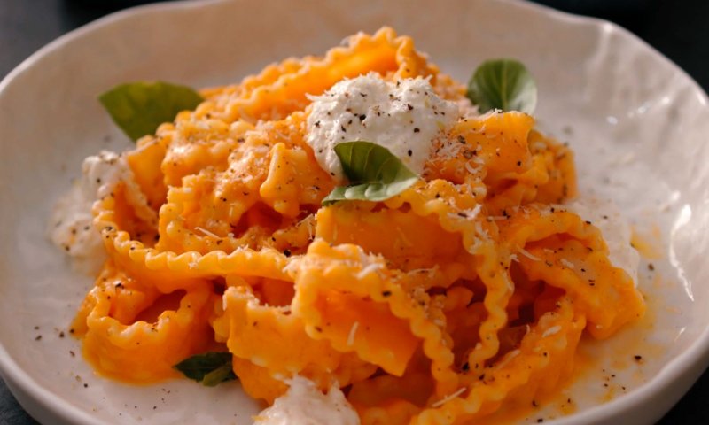 זמן להתפנק: טליאטלה ברוטב בטטה ושמנת