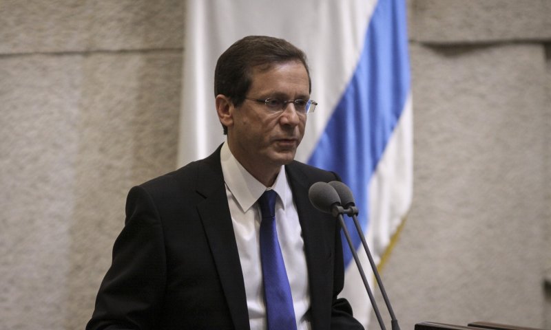 בוז'י בנאום חייו: "לא אצטרף לקרקס הזה"