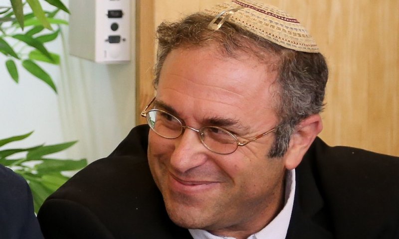 הרב שתומך בגיוס נשים מועמד לתפקיד הרבצ"ר