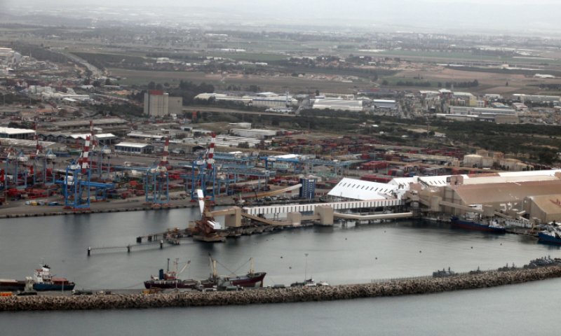 חשד לשחיתות חמורה: נעצרו בכירים בנמל אשדוד