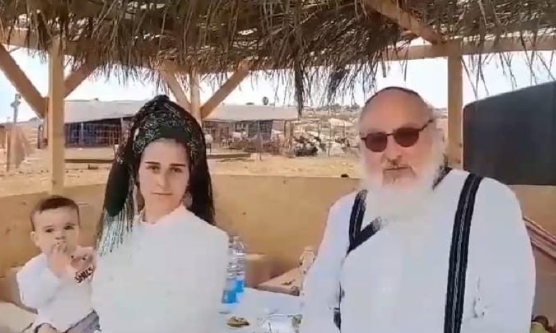 פולארד נגד הממשלה: 'אימצה שיטות של הבריטים'