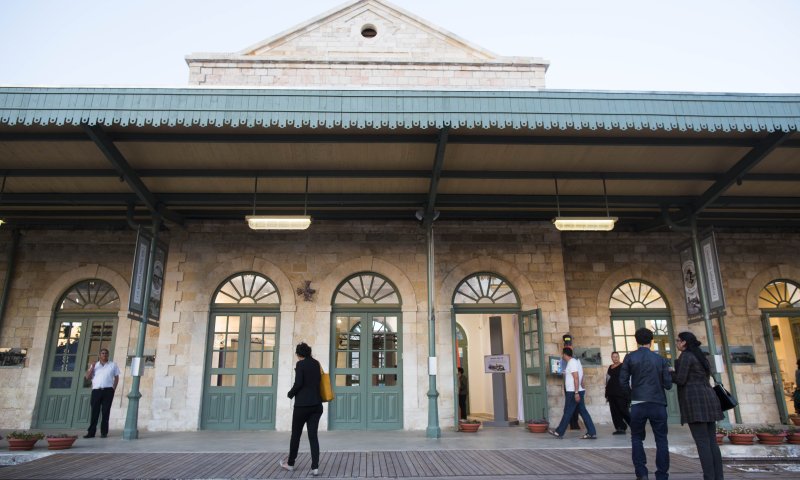 עשו עלינו סיבוב: מתחם התחנה יישאר פתוח בשבת