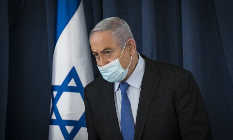 משרד הבריאות דורש: לסגור בתי כנסת ומסעדות