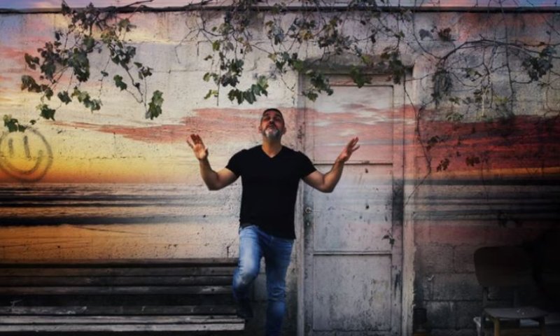 קובי אפללו: "בנשמה יש משהו שכל הזמן צמא"