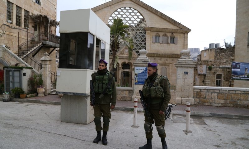 ילדה נפצעה באורח קל מירי לעבר בית הדסה בחברון