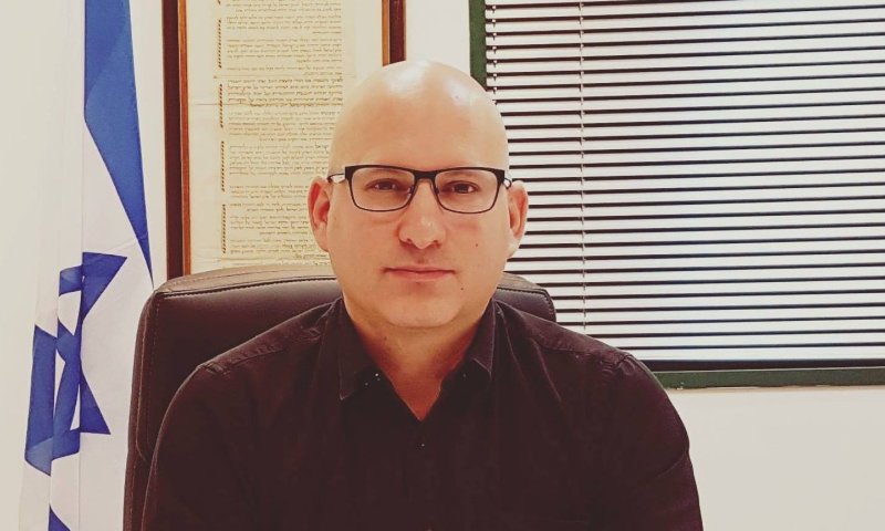 בדרך למלחמה בעבודה? המזכ"ל נגד היו"ר