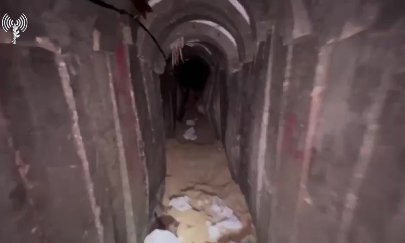 באופוזיציה משתלחים בנתניהו: בני הערובה נמקים במנהרות!