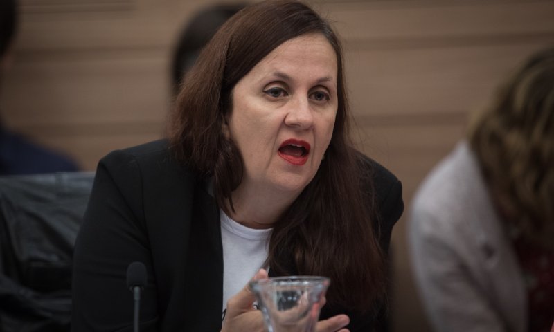 זילבר עוררה סערה: בימין קוראים לשקד לפטר אותה
