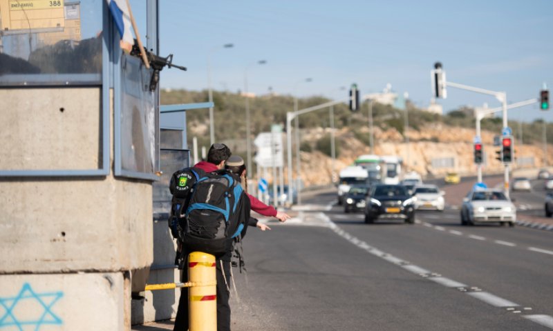 תושבת השומרון הותקפה מינית בטרמפ,ברחה ונפצעה