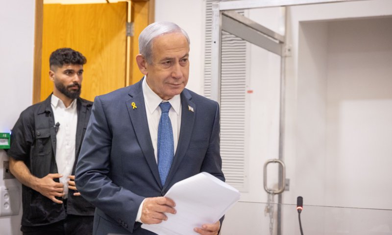 השופטים אישרו לנתניהו היעדרות, ישלים אותה בשבוע שאחרי