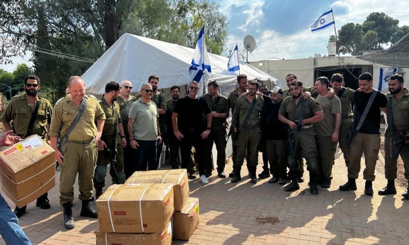 עובדי קק"ל תרמו מעל מיליון שקל מימי החופש שלהם לרכישת ציוד ומזון לחיילי צה"ל