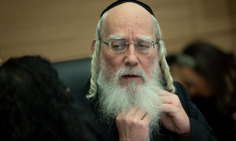 ההשוואה המזעזעת של אייכלר: החרדים צריכים לבחור בין פיתה למים