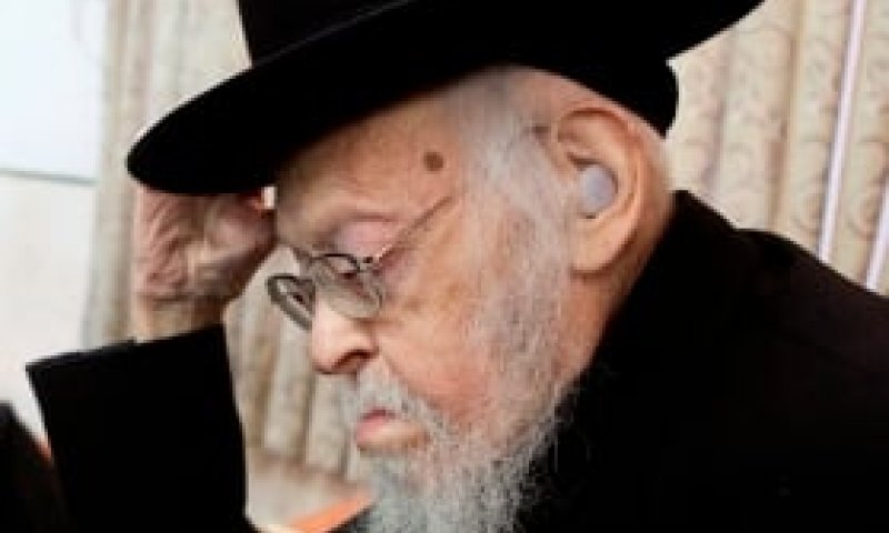 כך קיבלה הכנסת את ההודעה על מצבו של הרב אלישיב