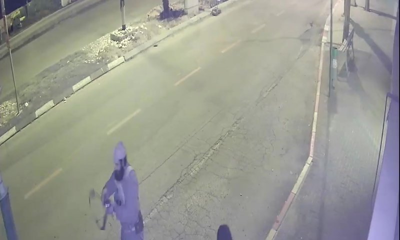 אחד המחבלים הואשם בעבר בהשתייכות לדאע"ש