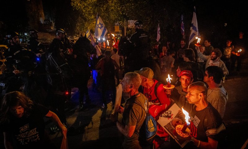 משפחות שכולות תקפו את ההפגנות: 'רוצים לפלג'