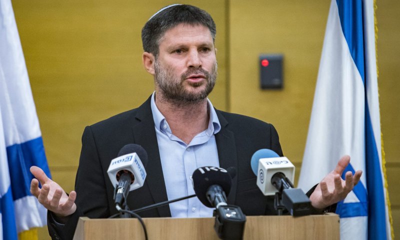 בניגוד לחוקה: סמוטריץ' עוד לא הקים ועדת בחירות