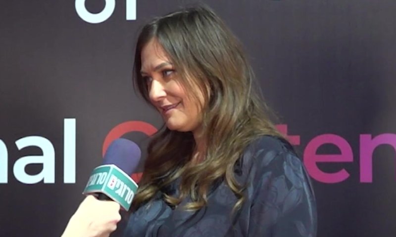 קרן פלס לסרוגים: "הייתי במקום שהכי מפחיד אותי"