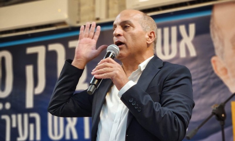 ברק סרי חושף: "קיבלתי מספר הצעות; אחליט בהמשך"