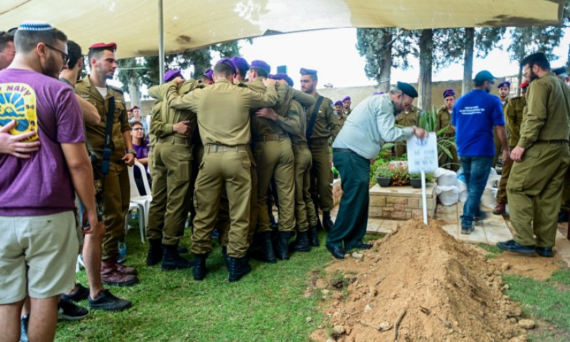 חברי הצוות נפרדו מעידו: "אתה דם מדמנו"