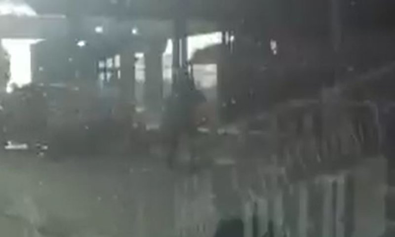 תיעוד אירוע הירי בקלנדיה: לא נענה לקריאות ונורה. צפו