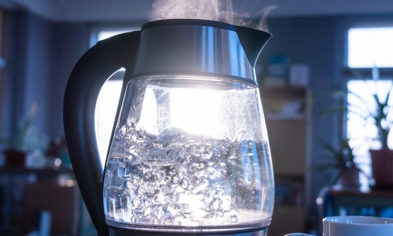 ריקול לקומקום השבת: "לא עומד בתקן הישראלי"